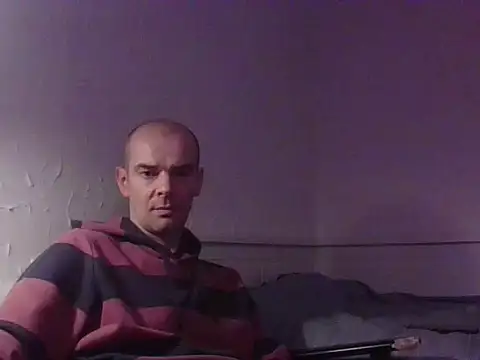 BadRec40 online show from February 2026 05:41:01 PM