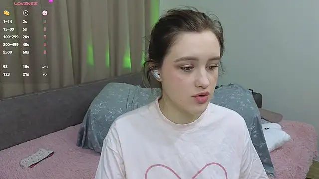 Snapshot of dusyastar chatting on February 2025 09:14:02 AM dusyastar online show from February 2025 09:14:02 AM