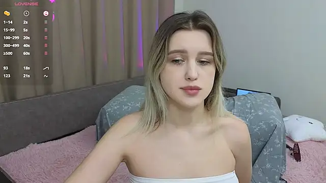 Snapshot of dusyastar chatting on February 2025 04:26:02 PM dusyastar online show from February 2025 04:26:02 PM