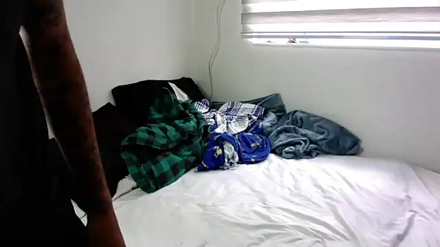 sorry-mom69 online show from October 2025 07:10:02 PM