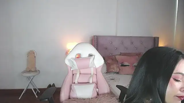 destinysweet21 online show from February 2025 05:42:02 PM