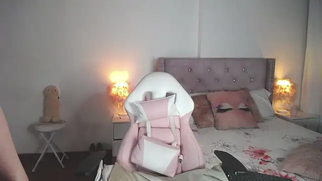 destinysweet21 online show from February 2025 10:17:02 AM