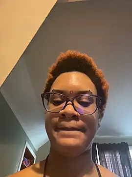 nickytheehawtie online show from March 2026 02:46:02 PM