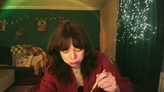 Snapshot of ClancyMorissey chatting on April 2026 05:14:02 PM ClancyMorissey online show from April 2026 05:14:02 PM