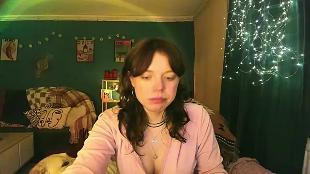 Snapshot of ClancyMorissey chatting on April 2026 09:26:01 PM ClancyMorissey online show from April 2026 09:26:01 PM