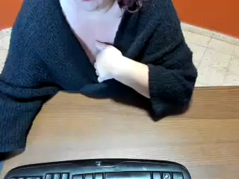 NikkiHolland online show from January 2025 08:18:02 AM