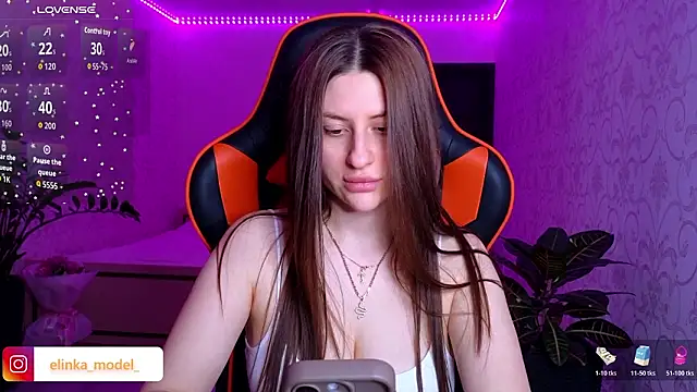 Snapshot of Elishka_ chatting on February 2026 09:18:02 PM Elishka online show from February 2026 09:18:02 PM