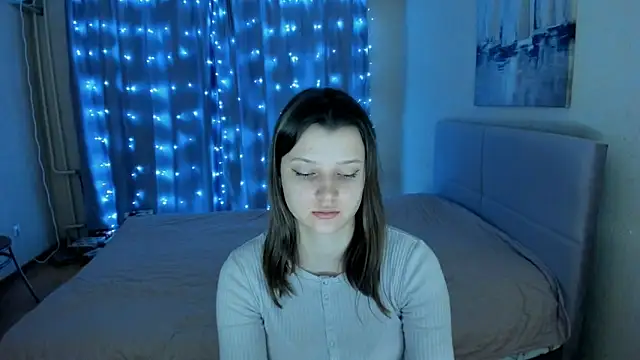 SoniNesti online show from February 2025 03:05:01 PM