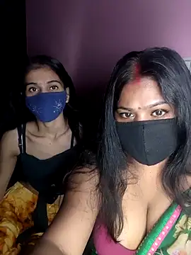 cutee  crazy online show from November 2025 01:34:01 PM