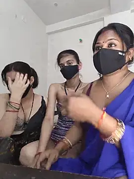 cutee  crazy online show from May 2026 01:51:02 PM