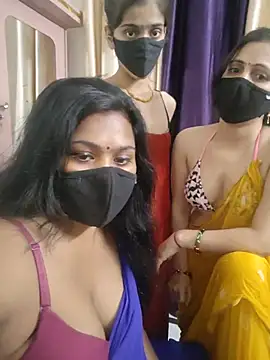 cutee  crazy online show from July 2026 02:10:01 PM