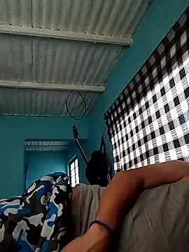 Snapshot of Luzbel666 chatting on April 2026 11:22:02 PM Luzbel666 online show from April 2026 11:22:02 PM