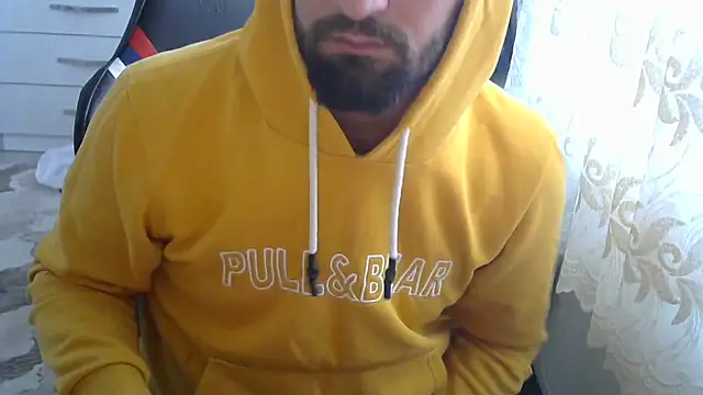 Snapshot of crazybaby5461 chatting on November 2025 09:11:02 AM crazybaby5461 online show from November 2025 09:11:02 AM