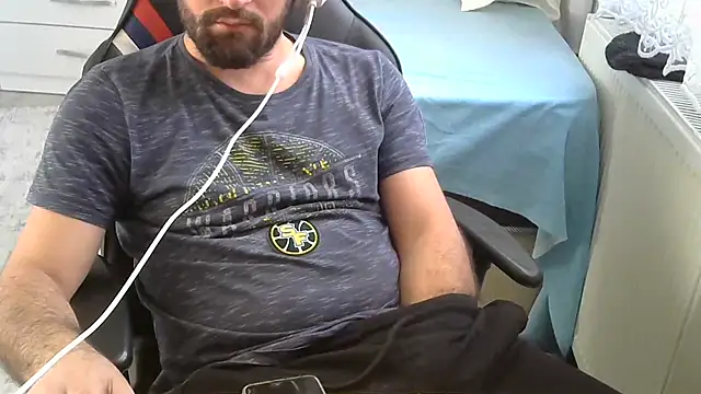 crazybaby5461 online show from February 2026 01:09:01 PM