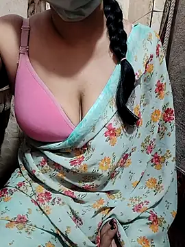 Snapshot of sangeetha4bide chatting on October 2025 05:18:02 AM sangeetha4bide online show from October 2025 05:18:02 AM