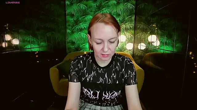 Snapshot of NikaGentle chatting on January 2025 12:46:02 PM NikaGentle online show from January 2025 12:46:02 PM