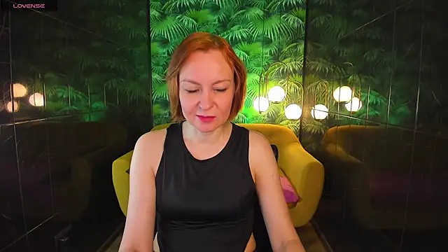 Snapshot of NikaGentle chatting on January 2025 05:27:01 AM NikaGentle online show from January 2025 05:27:01 AM