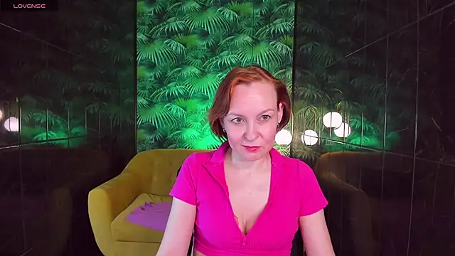 Snapshot of NikaGentle chatting on January 2025 09:02:01 AM NikaGentle online show from January 2025 09:02:01 AM