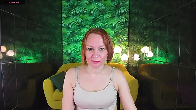 Snapshot of NikaGentle chatting on January 2025 05:52:01 AM NikaGentle online show from January 2025 05:52:01 AM