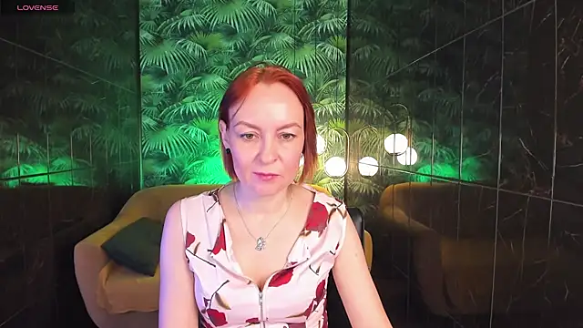 Snapshot of NikaGentle chatting on January 2025 05:42:02 AM NikaGentle online show from January 2025 05:42:02 AM