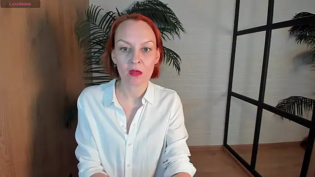 Snapshot of NikaGentle chatting on January 2025 11:48:02 AM NikaGentle online show from January 2025 11:48:02 AM