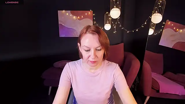 Snapshot of NikaGentle chatting on January 2025 08:00:01 AM NikaGentle online show from January 2025 08:00:01 AM