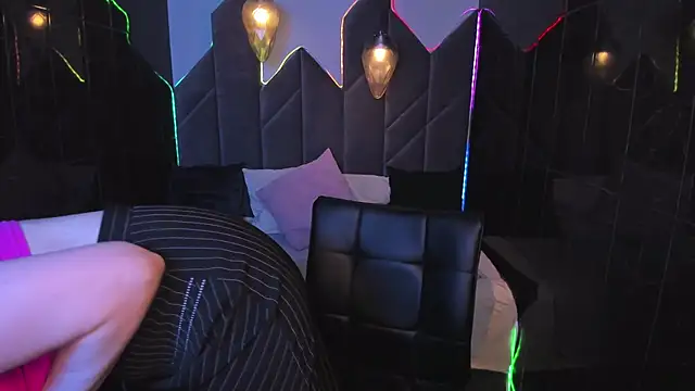 Snapshot of NikaGentle chatting on November 2025 06:02:02 AM NikaGentle online show from November 2025 06:02:02 AM