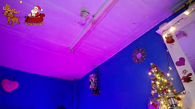 Lunahoney1 online show from December 2024 07:32:02 PM