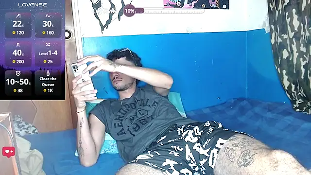 Snapshot of Apolo_S chatting on December 2024 08:18:02 PM Apolo S online show from December 2024 08:18:02 PM