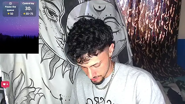 Snapshot of Apolo_S chatting on January 2025 10:06:01 PM Apolo S online show from January 2025 10:06:01 PM