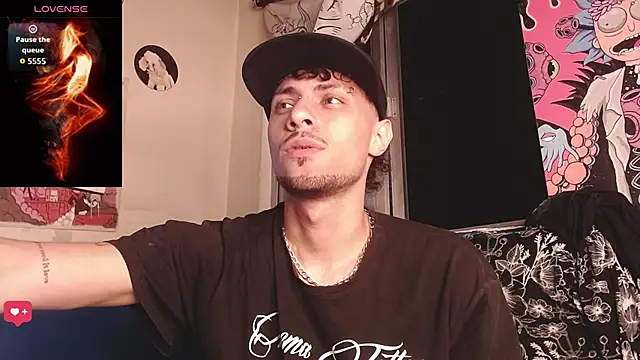 Snapshot of Apolo_S chatting on November 2025 04:14:02 AM Apolo S online show from November 2025 04:14:02 AM