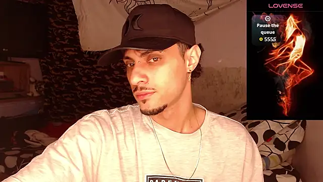 Snapshot of Apolo_S chatting on December 2025 05:12:02 AM Apolo S online show from December 2025 05:12:02 AM