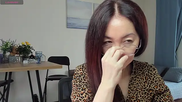 AvroraSakura online show from February 2025 11:32:02 AM