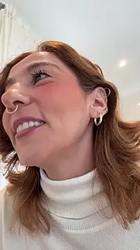 Evangelyne 1 online show from November 2025 01:39:01 PM