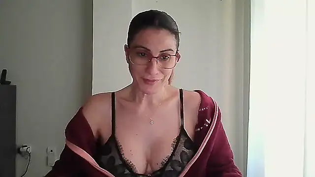 Snapshot of Sanada_hot chatting on February 2025 09:05:02 AM Sanada hot online show from February 2025 09:05:02 AM