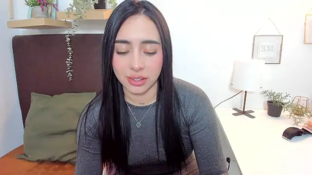 isabella jade online show from March 2025 10:17:02 PM