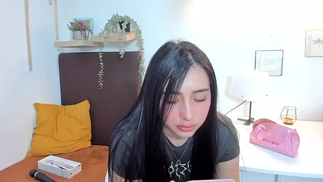 isabella jade online show from March 2025 12:38:02 AM