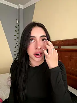 isabella jade online show from September 2025 01:55:01 PM