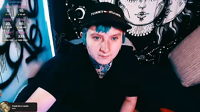 Marieblueeyes online show from April 2026 03:22:01 AM