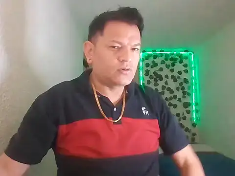 SexDiffrent online show from May 2026 07:43:01 PM