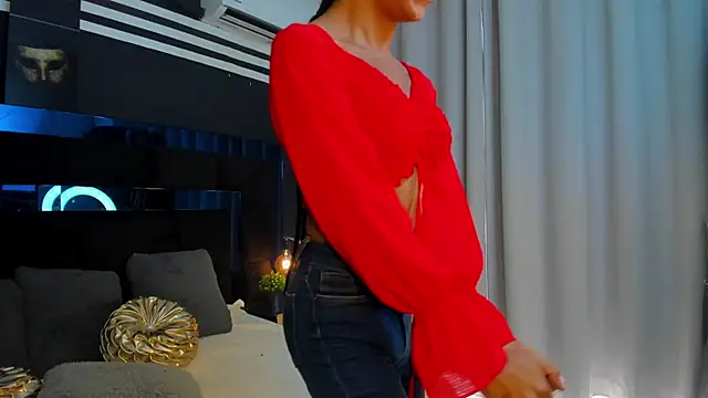 KatalinaMillan online show from February 2025 08:05:02 PM