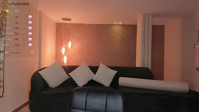 Snapshot of LilaWest chatting on January 2025 07:32:02 PM LilaWest online show from January 2025 07:32:02 PM