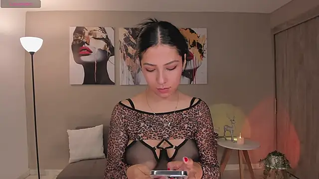 LilaWest online show from April 2026 02:32:01 PM