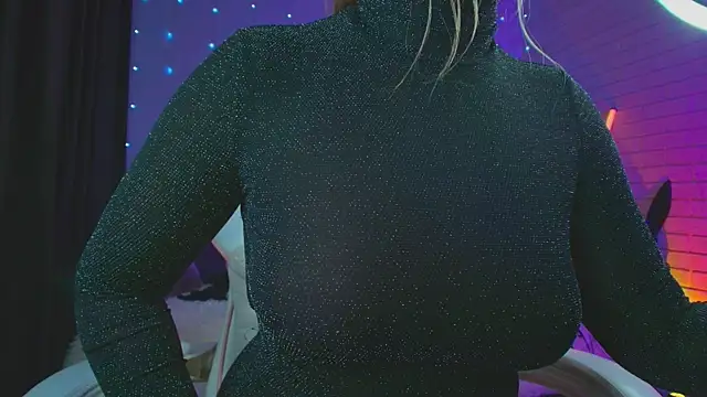 pepper cat  online show from March 2025 12:05:02 PM