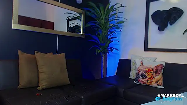 Snapshot of Markboyl chatting on December 2024 02:28:01 PM Markboyl online show from December 2024 02:28:01 PM