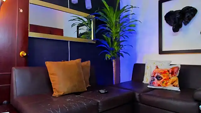 Snapshot of Markboyl chatting on January 2025 01:21:01 PM Markboyl online show from January 2025 01:21:01 PM