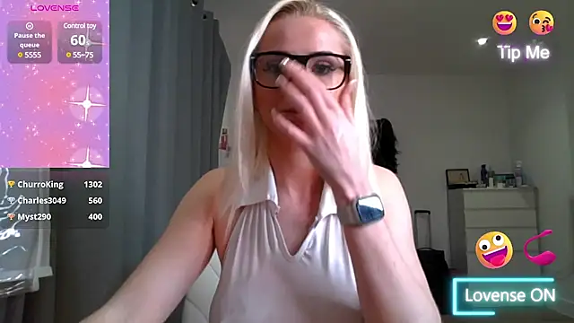 Snapshot of chelseablonde chatting on January 2025 12:39:02 AM chelseablonde online show from January 2025 12:39:02 AM