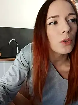 clara-francaise online show from May 2026 02:57:01 PM