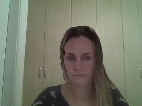 Annylove1 online show from February 2025 10:20:01 PM