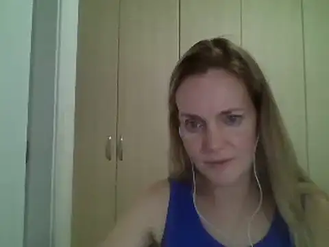 Annylove1 online show from February 2025 09:55:01 PM